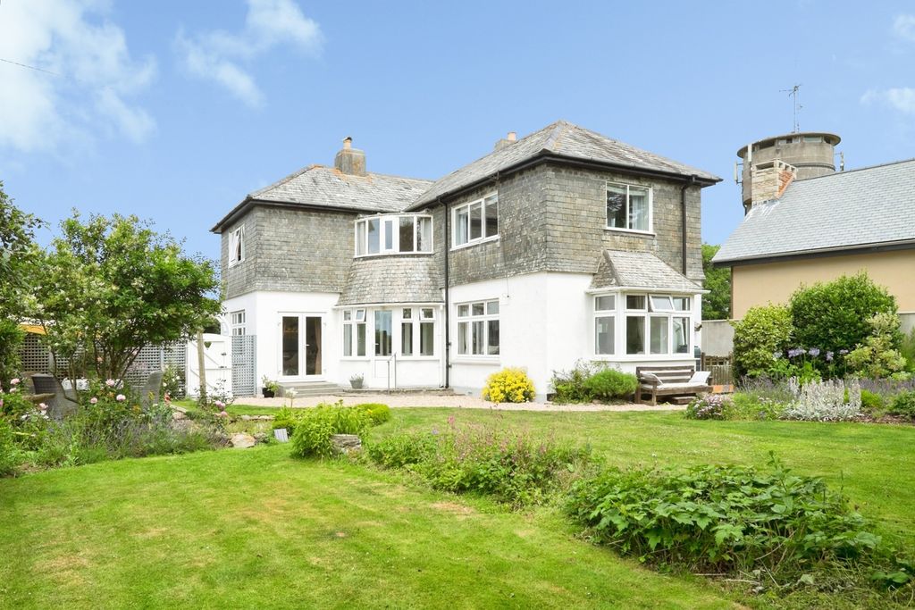 Property photo 1 of 21 Pbox-Img.Jpg
