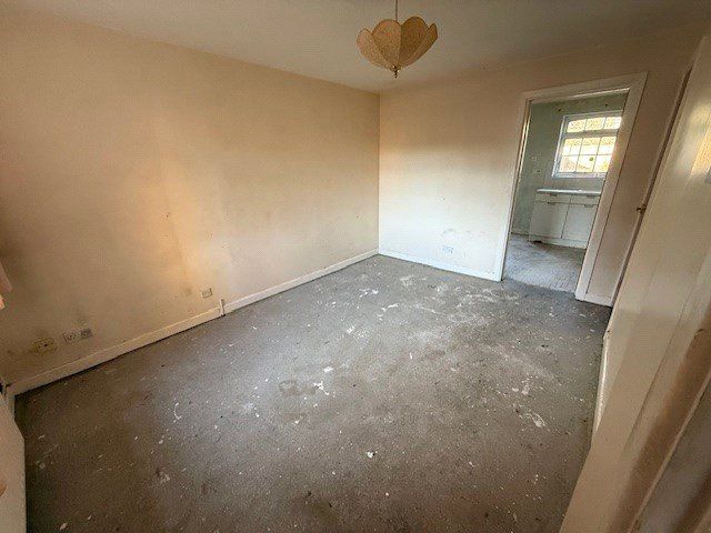 Property photo 2 of 7 Picture No. 26