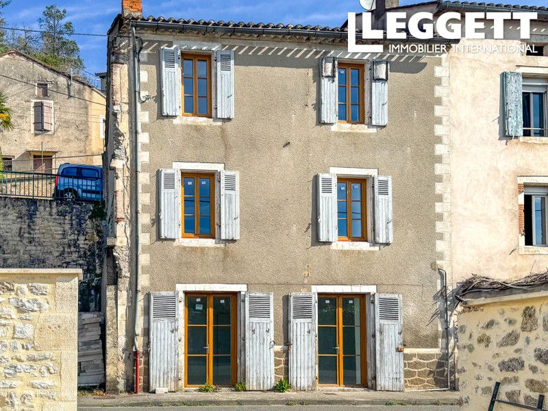 Property photo 2 of 10