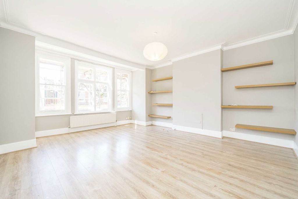 Property photo 2 of 4