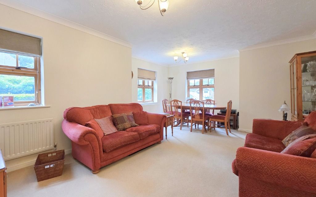 Property photo 3 of 12 4557735