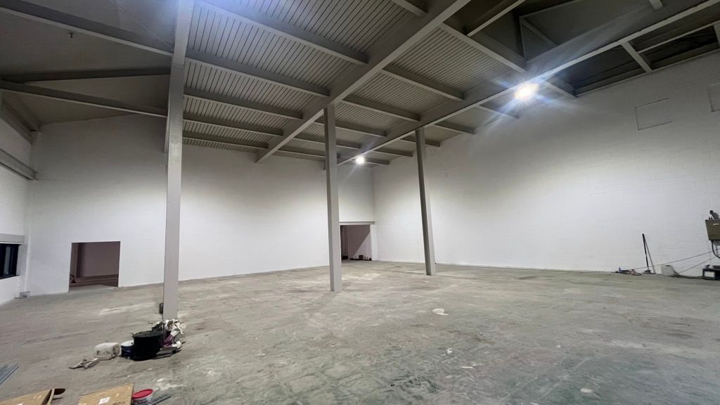 Property photo 2 of 6 Photo 11