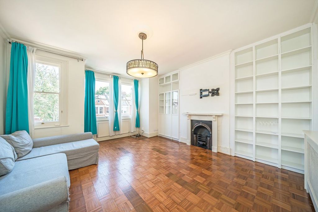 Property photo 1 of 8