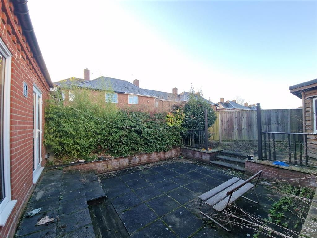 Property photo 3 of 14