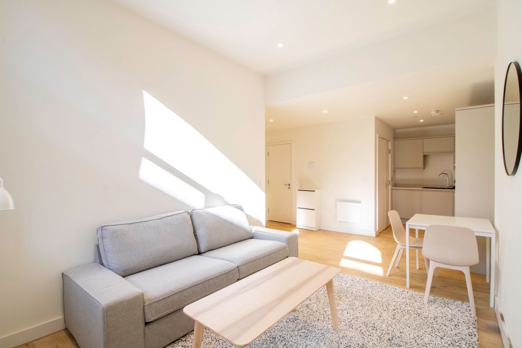 Property photo 2 of 10 Jpg