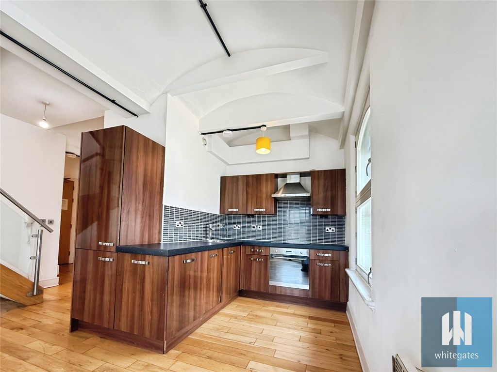 Property photo 2 of 11 Picture No. 47