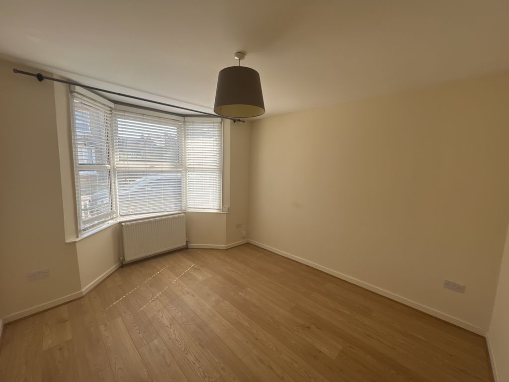 Property photo 2 of 10 Gallery