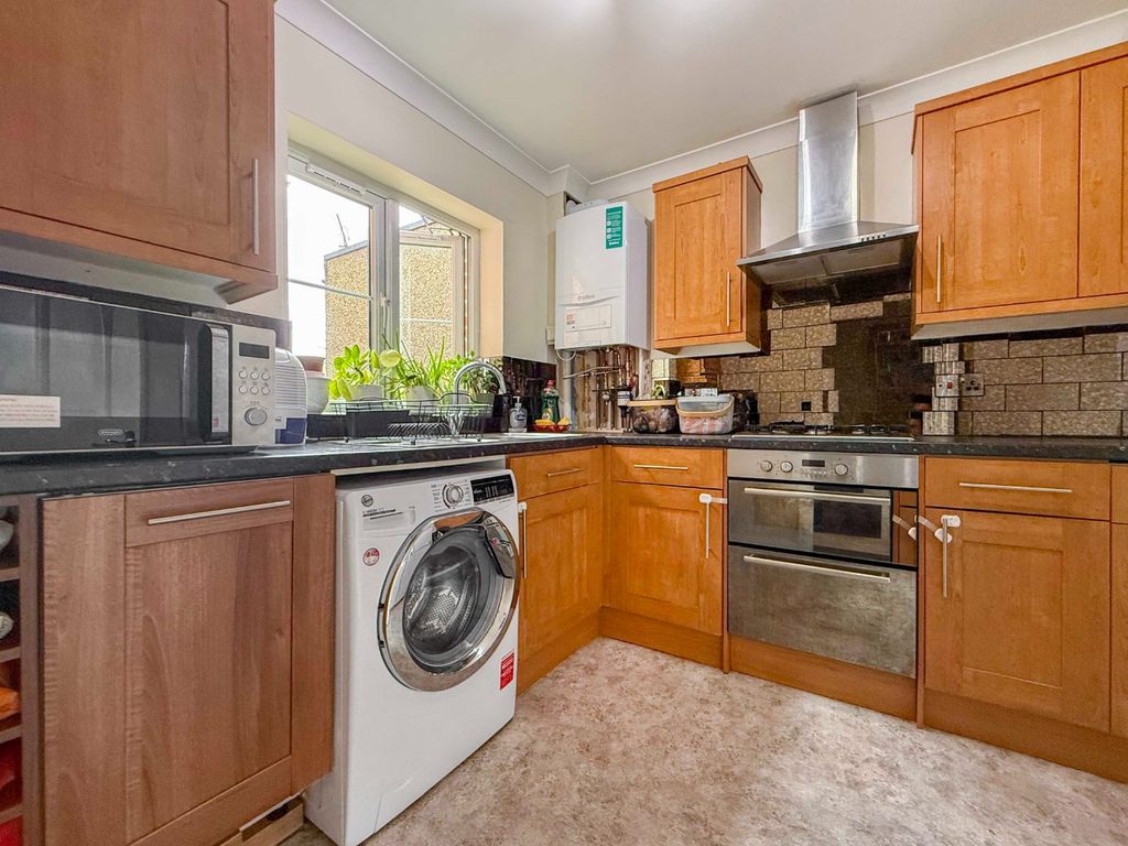 Property photo 3 of 7 5366113