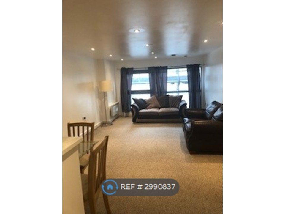 Property photo 2 of 7 Lounge