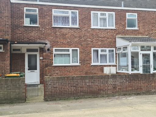 Property photo 3 of 5