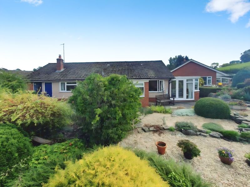 Property photo 2 of 13 2 Bedroom Bungalow