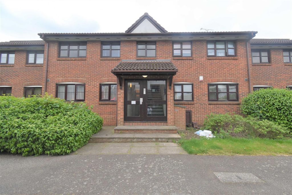 Property photo 1 of 5