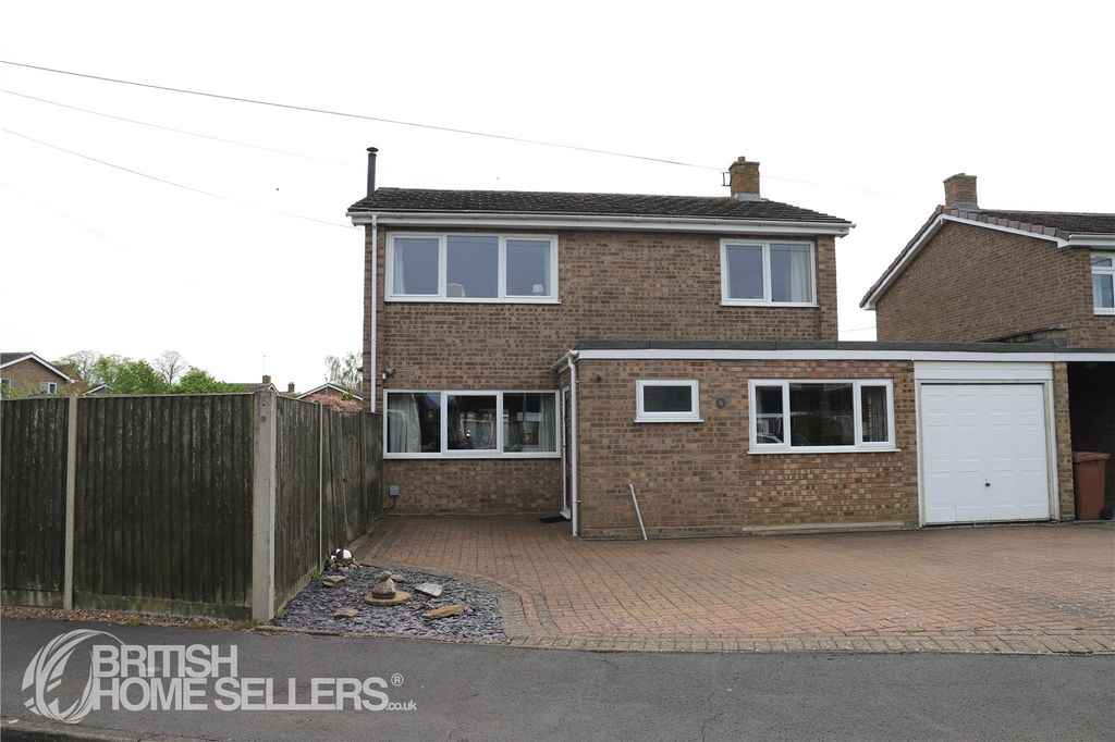 Property photo 2 of 26 Picture No. 23