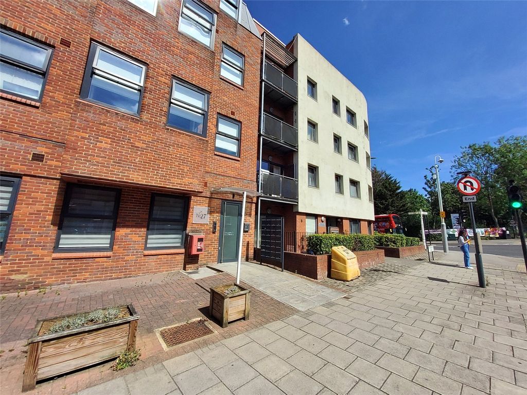 Property photo 1 of 10 Picture No. 03