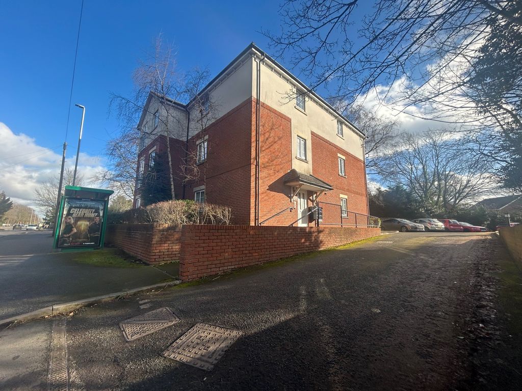 Property photo 1 of 6