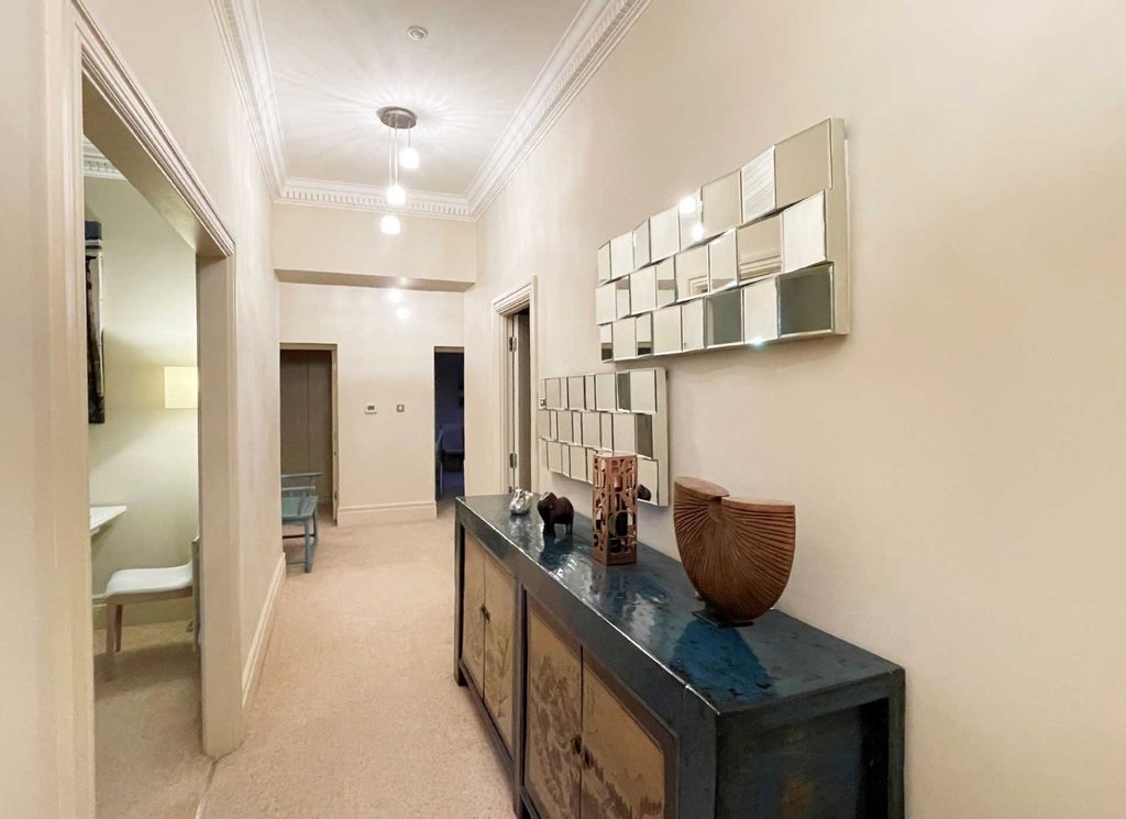 Additional image 6 of 3 bed flat for saleTemple Heights, Windlesham Road, Brighton BN1