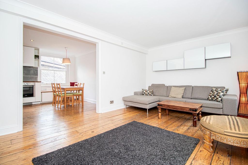 Property photo 2 of 14 J.Jpg