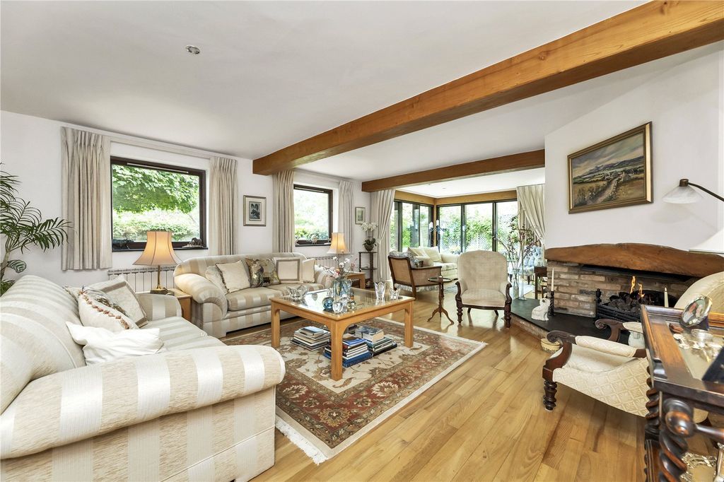 Property photo 2 of 15 Picture No. 03