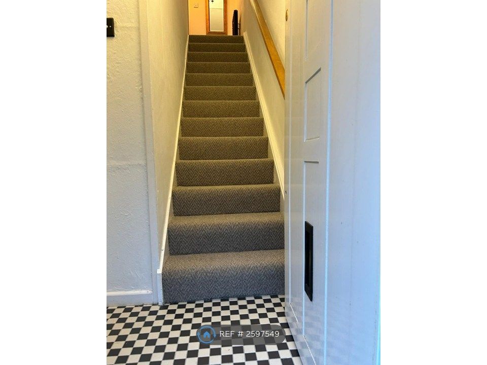 Property photo 2 of 16 Front Hall / Stairs