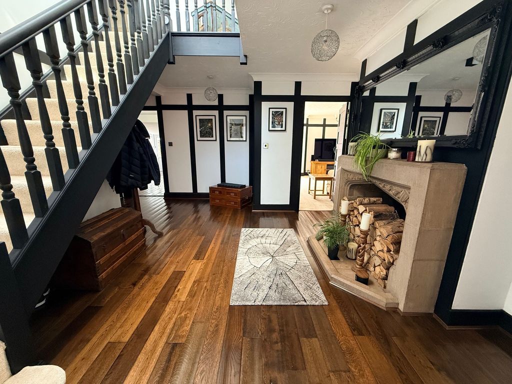 Property photo 3 of 27 Reception Hall