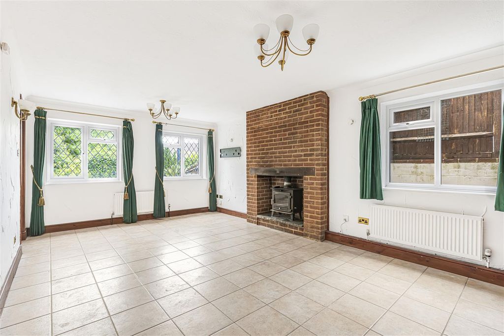 Property photo 2 of 21 Reception Room