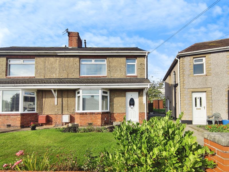 Property photo 1 of 9 Photo 5