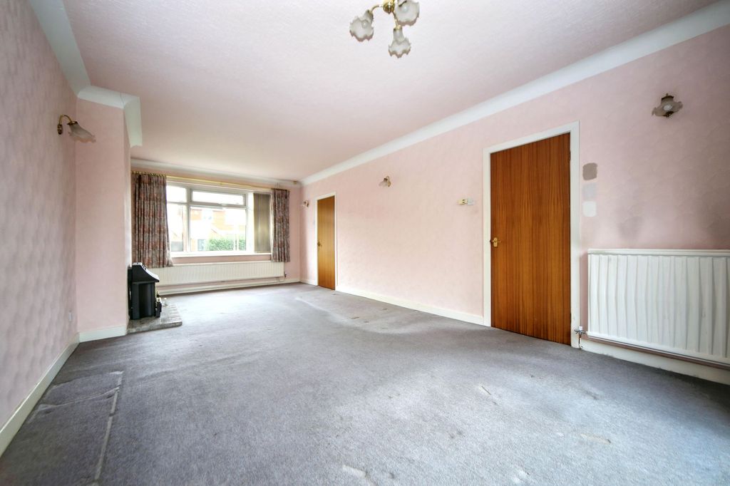 Property photo 3 of 26