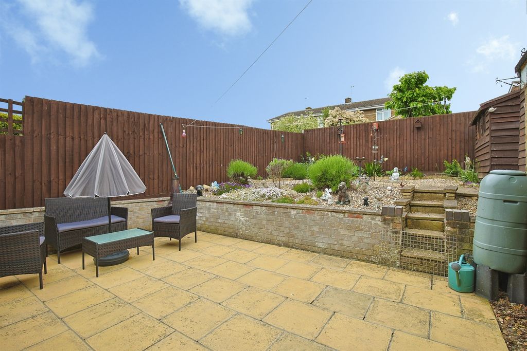 Property photo 2 of 13