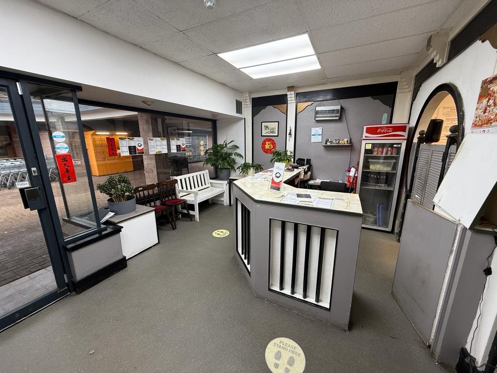 Property photo 3 of 6