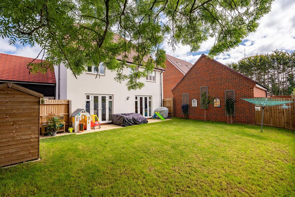 Property photo 2 of 15 External-2.Jpg