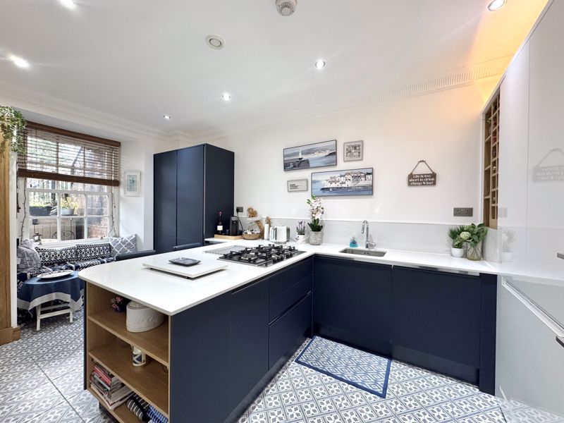 Property photo 2 of 21 Photo 23