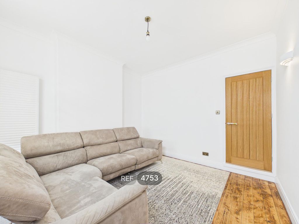 Property photo 3 of 12 Living Room