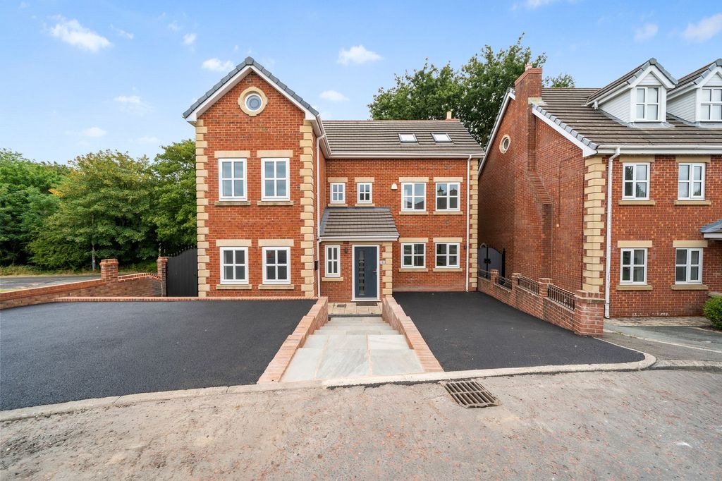 Property photo 1 of 34