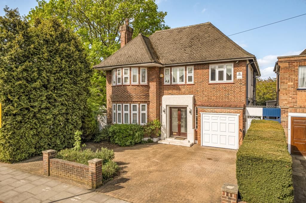 Property photo 1 of 27 External View