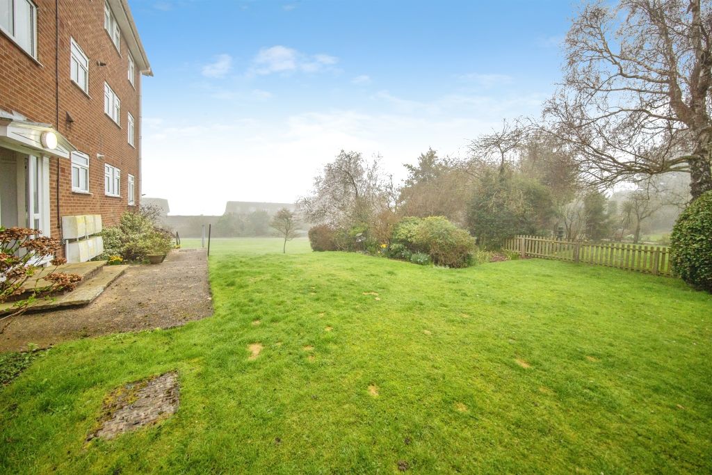 Additional image 13 of 2 bed flat for saleHolland Road, Frinton-On-Sea CO13