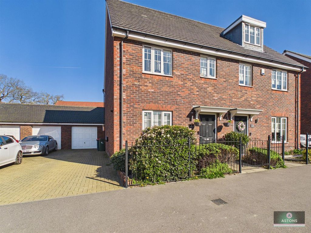 Property photo 1 of 22 Cam02067G0-Pr0208-Still020.Jpg