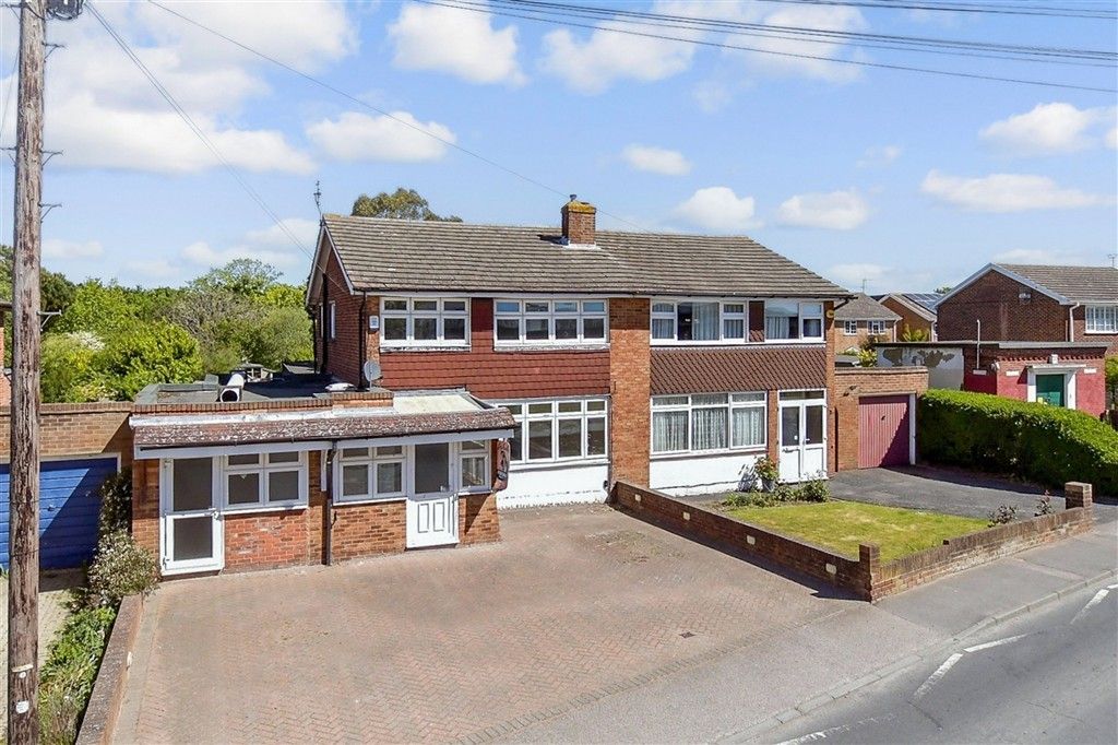 Property photo 2 of 18 External (Web)