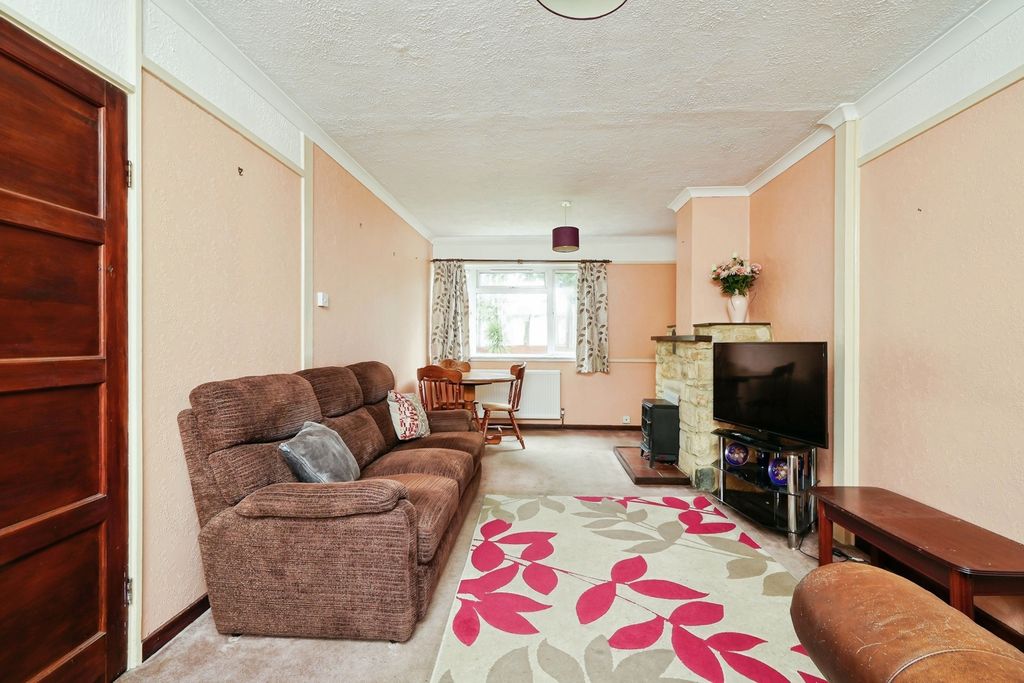 Property photo 3 of 20 Pbox-Img.Jpg