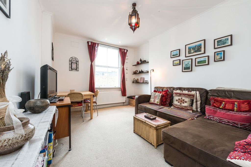 Property photo 1 of 9 2575773