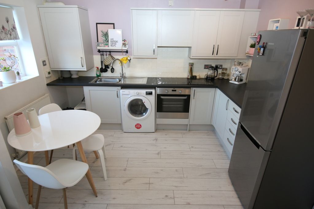 Property photo 2 of 10 Picture No. 19