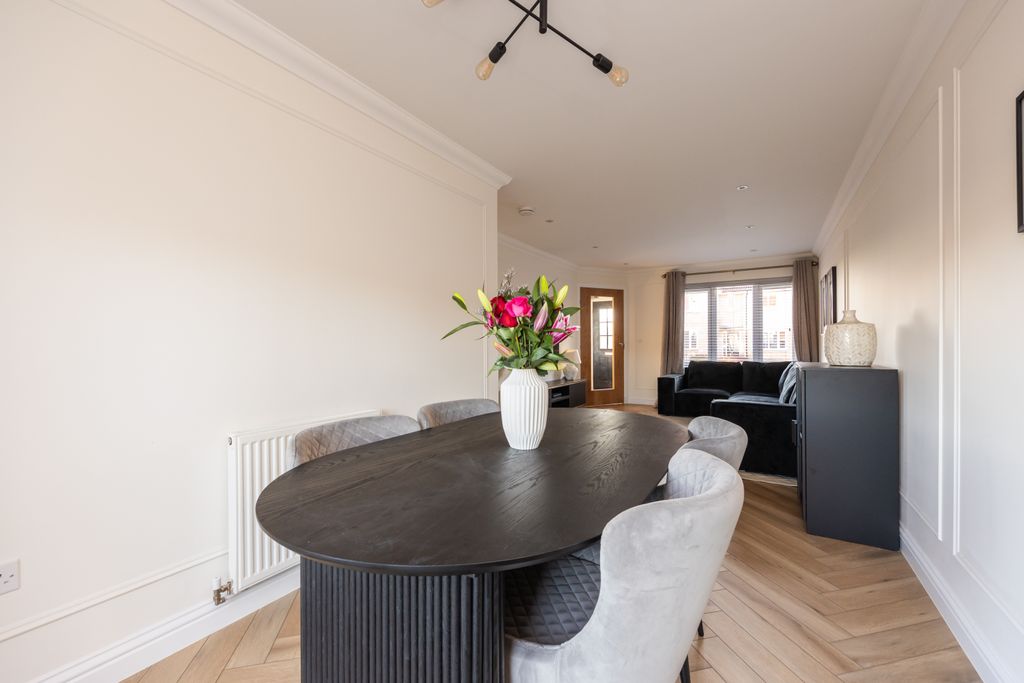 Property photo 3 of 26 Property Image 3