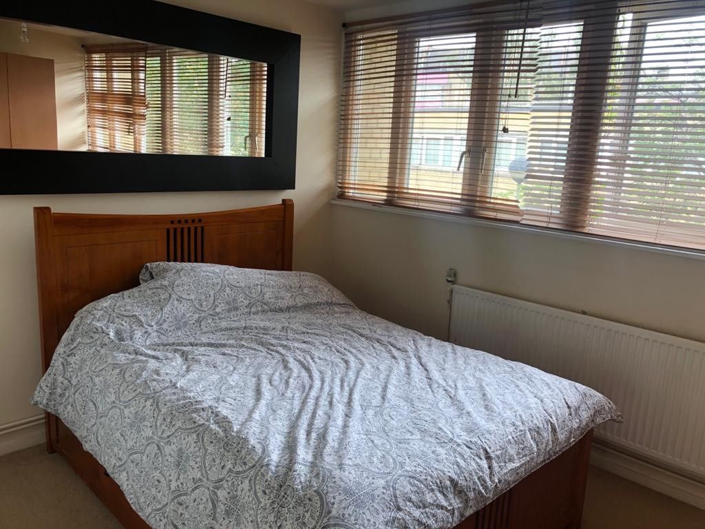 Property photo 1 of 4