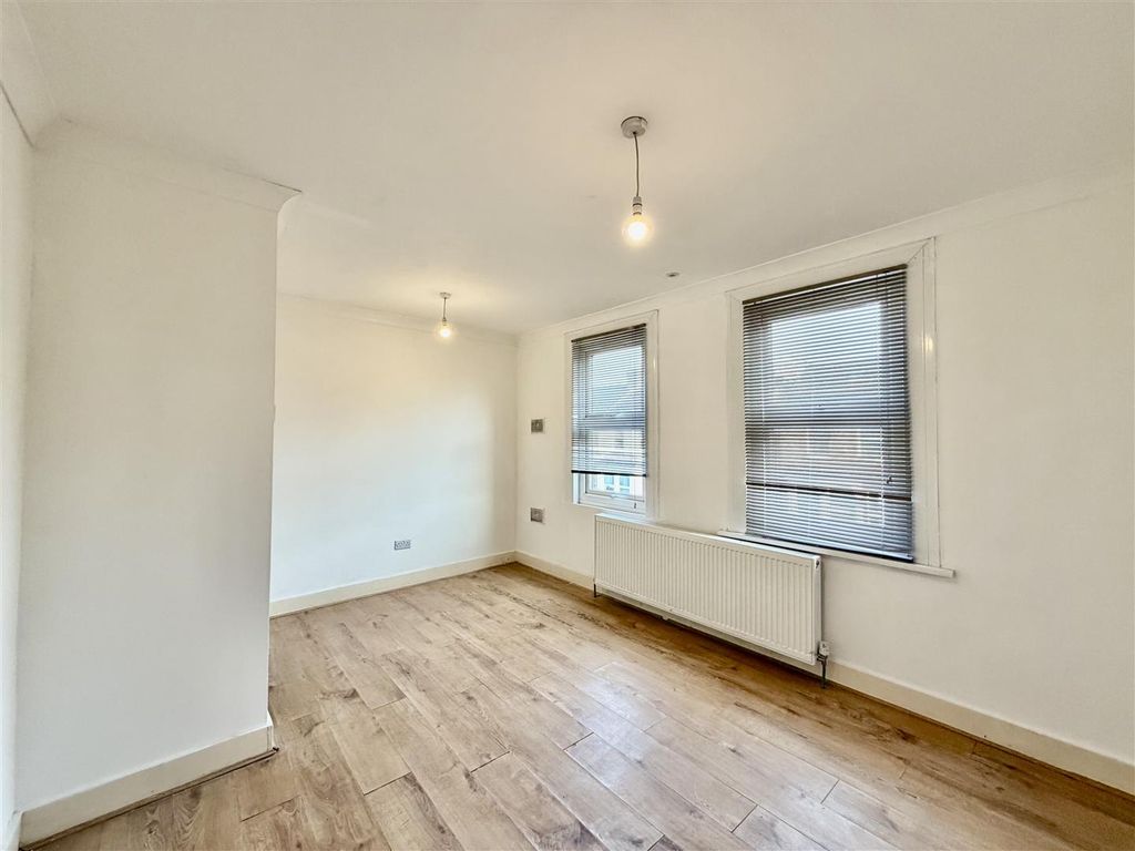 Property photo 1 of 13 Bedroom One