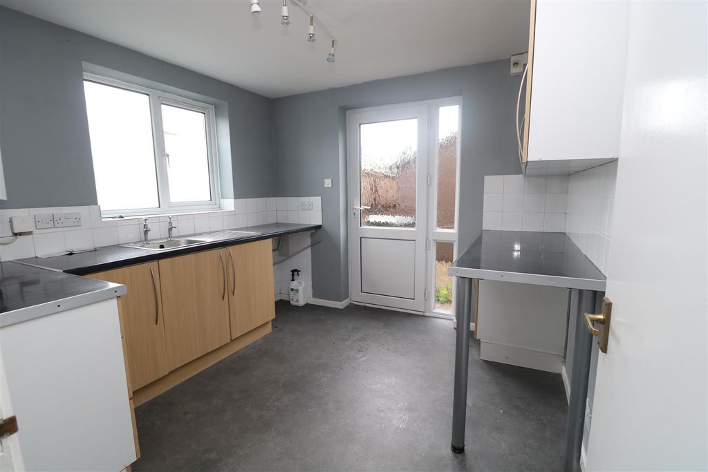Property photo 2 of 12 Img_2617.Jpg