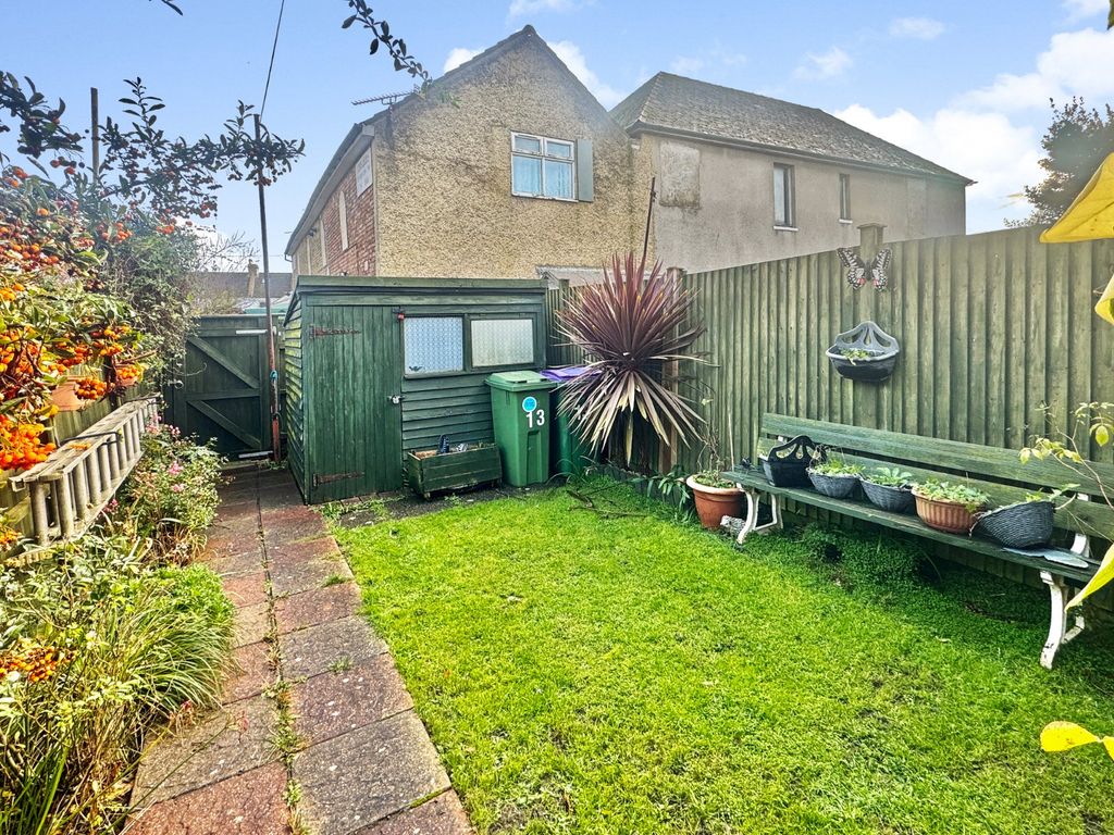 Property photo 2 of 11 Private Garden