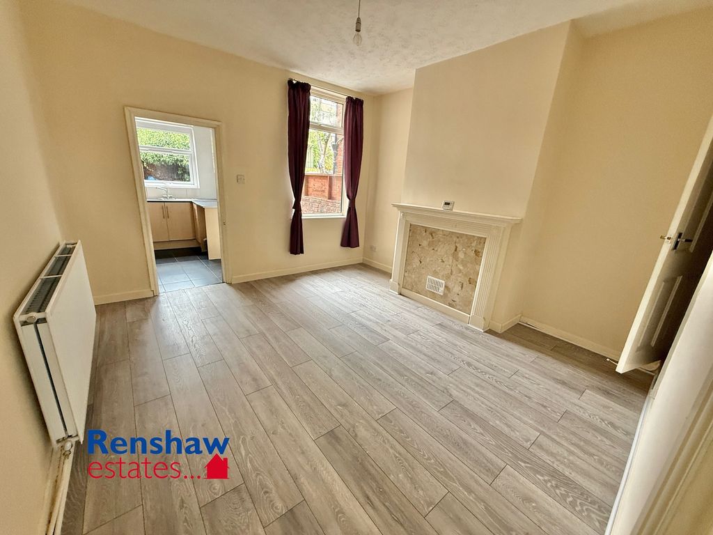 Property photo 1 of 11 Dr
