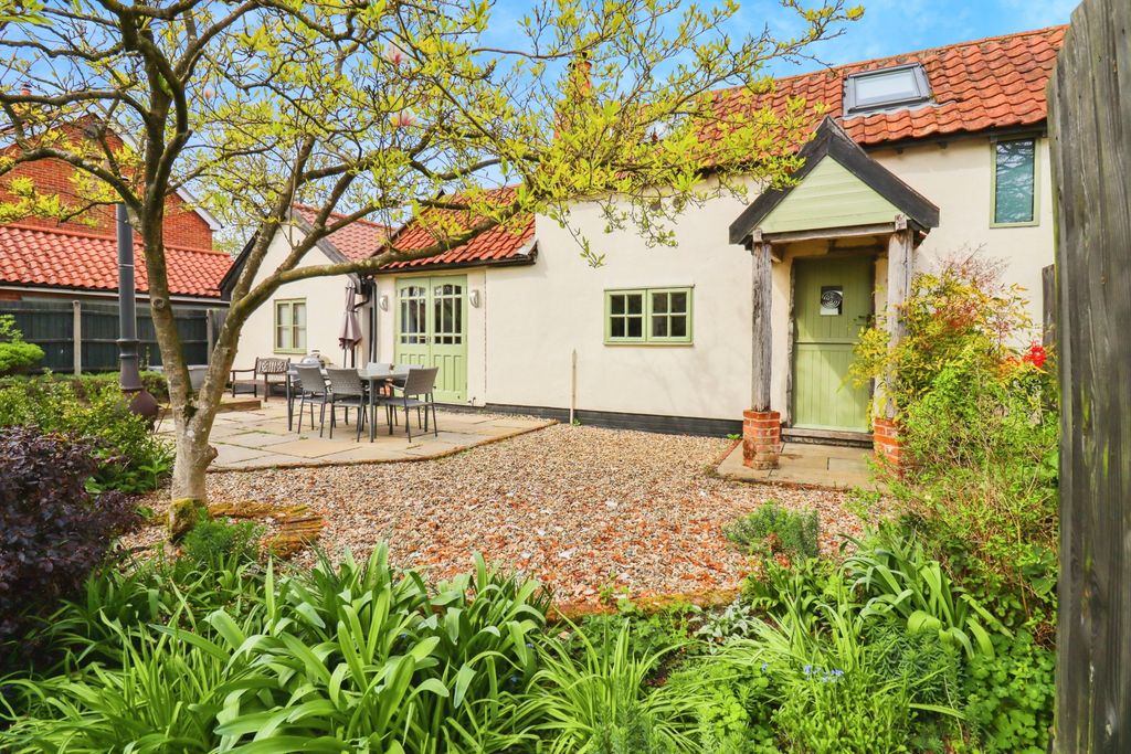 Property photo 3 of 16