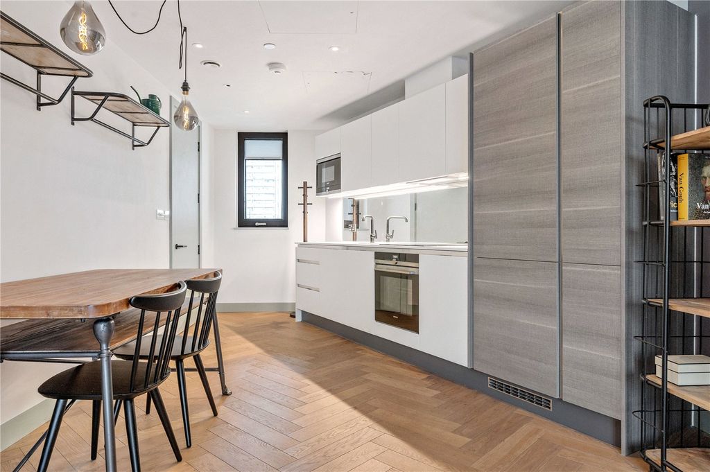 Property photo 2 of 19 Kitchen Diner