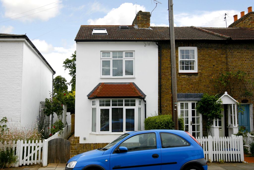 Property photo 1 of 10 Exterior2