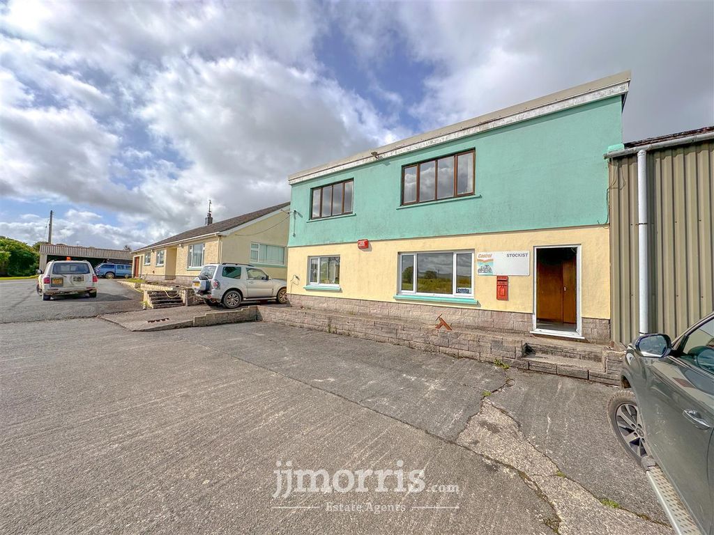 Property photo 1 of 9 285F1E95-A98B-4B0E-93Bd-964Fabf1Eec6.Jpeg